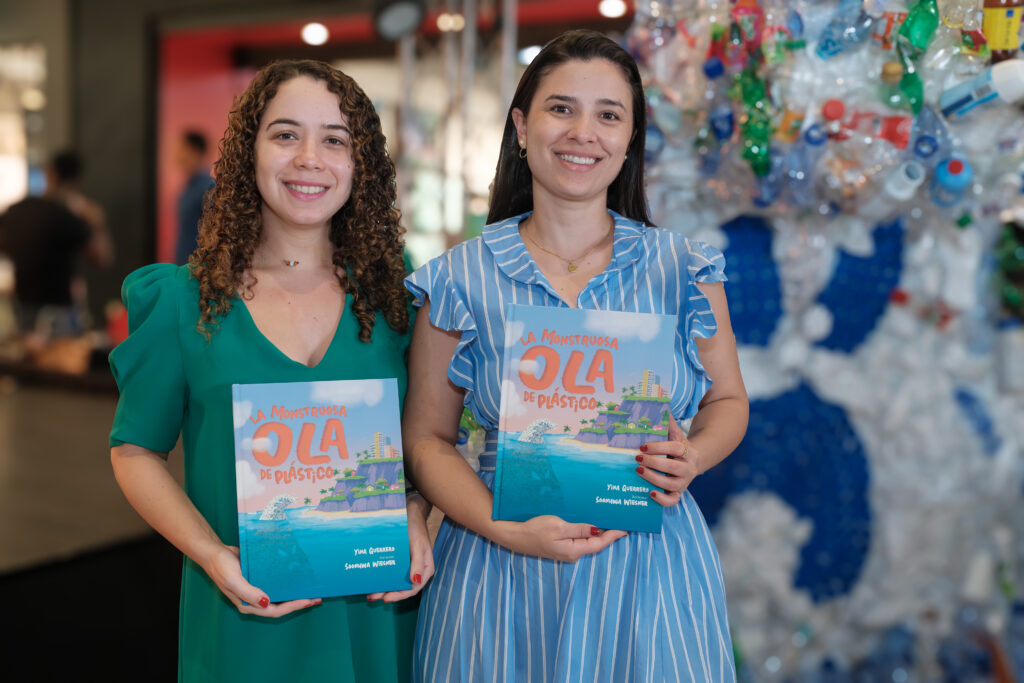 Scarlett Rodriguez y Karla Rodriguez Geara